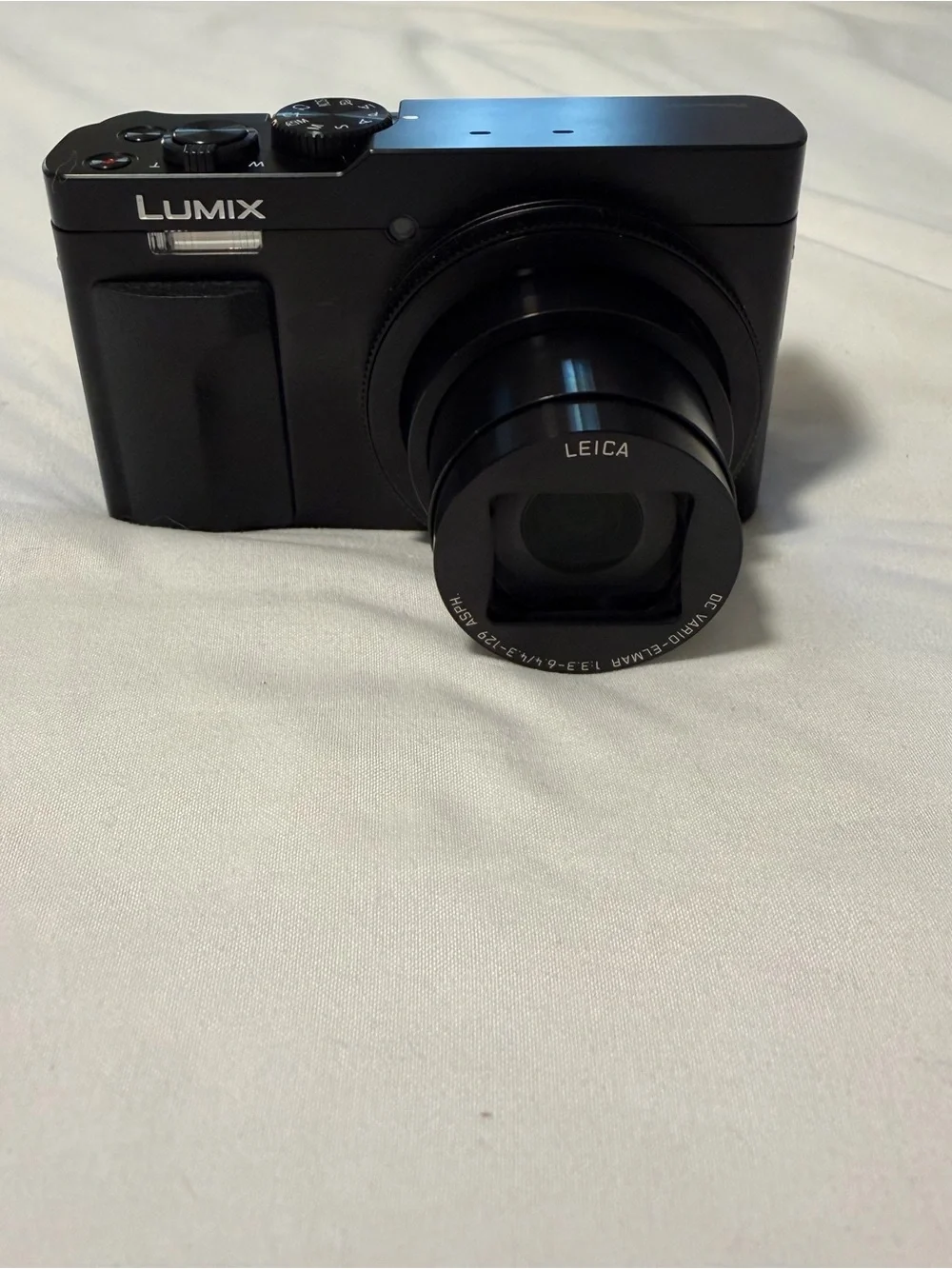 BRAND NEW. NOT USED. Panasonic Lumix Compact Digital Camera - Black
